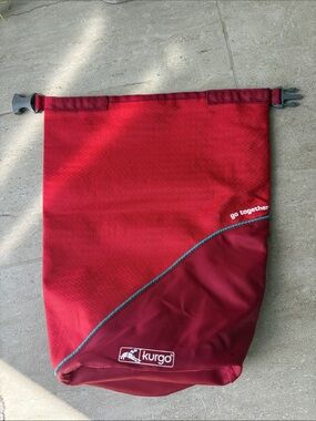 Kurgo Chili Red Pet Food Travel Carrier Holds 5 lbs of Dry Kibble